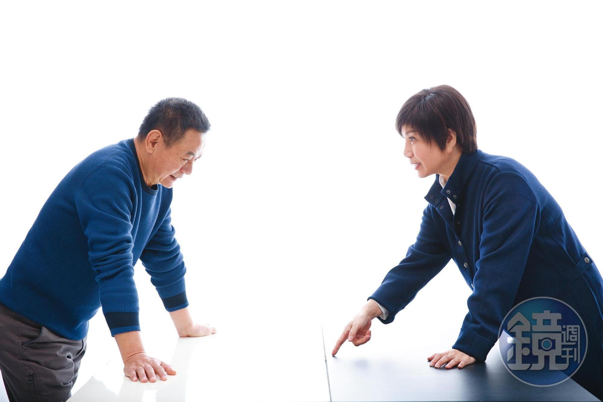 一直以為唐美雲(右)身兼演員與製作人,應該會比較強勢,但其實講起話來,蔡振南(左)才是有個人想法的那一位。
