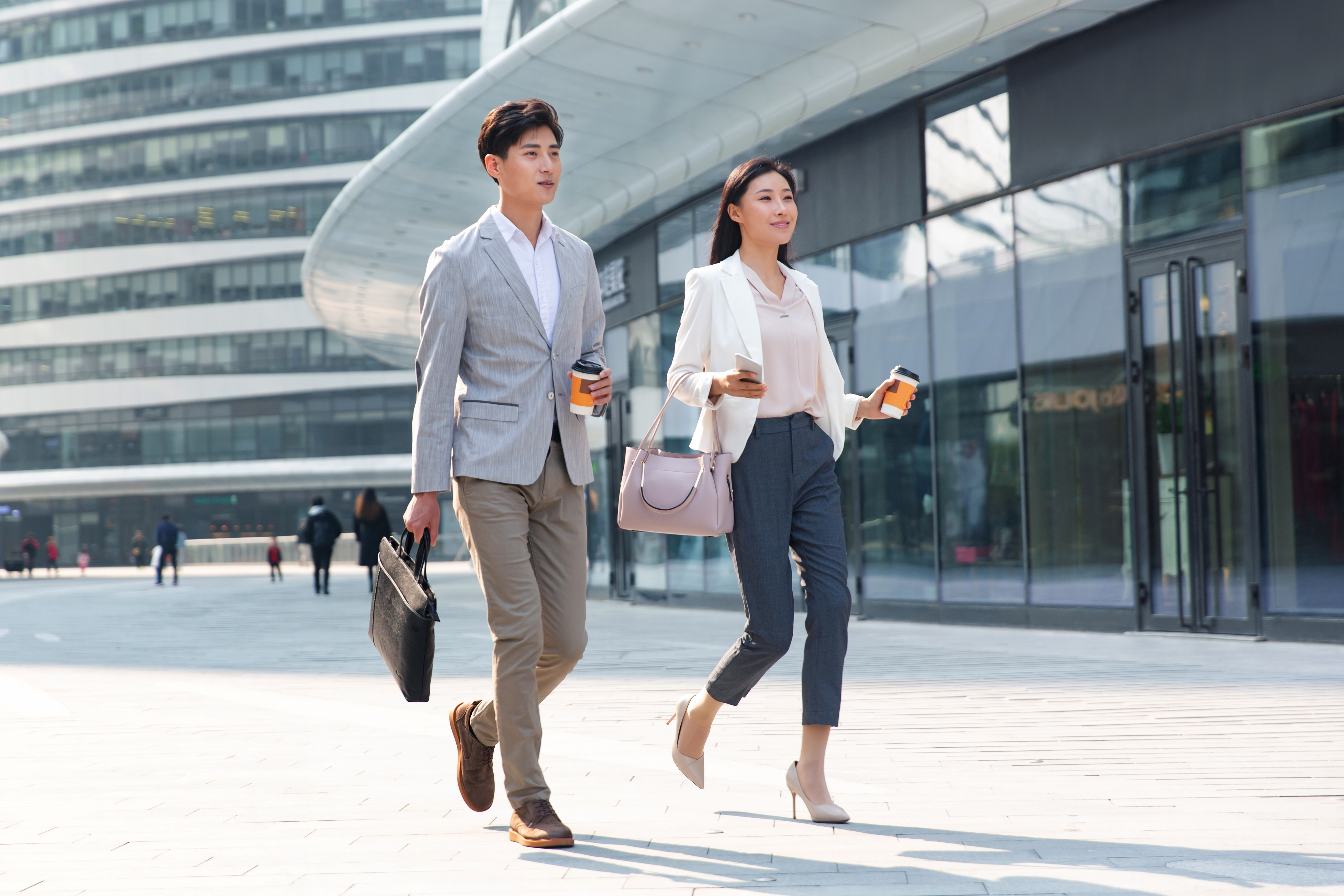 電動車大廠Lucid去年在美股掛牌，20日結束閉鎖期，台廠淳紳已可賣股。（翻攝自Lucid Motor Twitter）