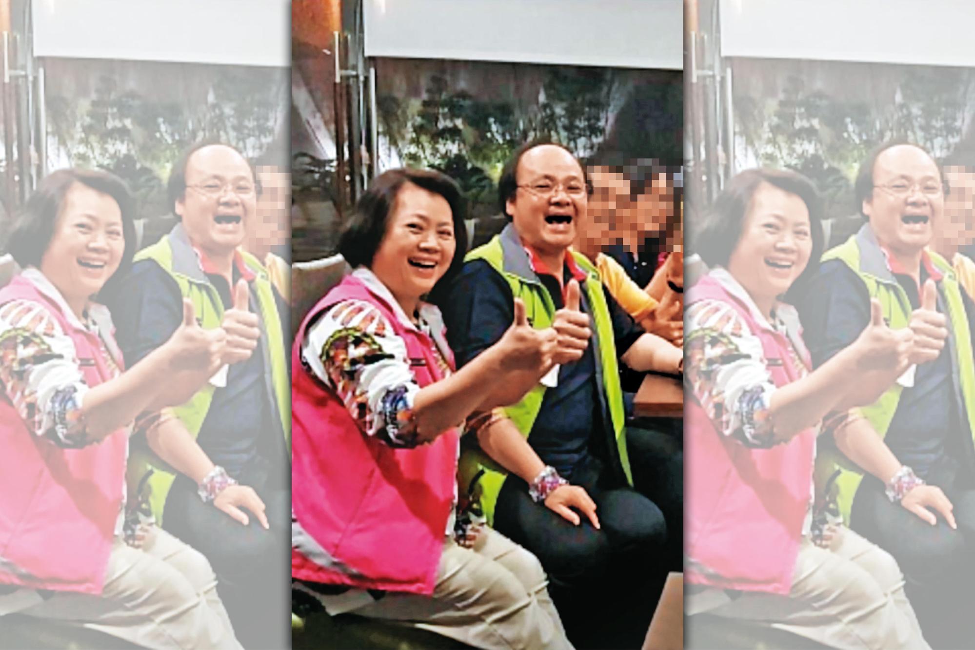 理事長袁千富（右）夫妻，被控掏空北市中藥工會上千萬元。 （翻攝台北市中藥製造業職業工會官網）