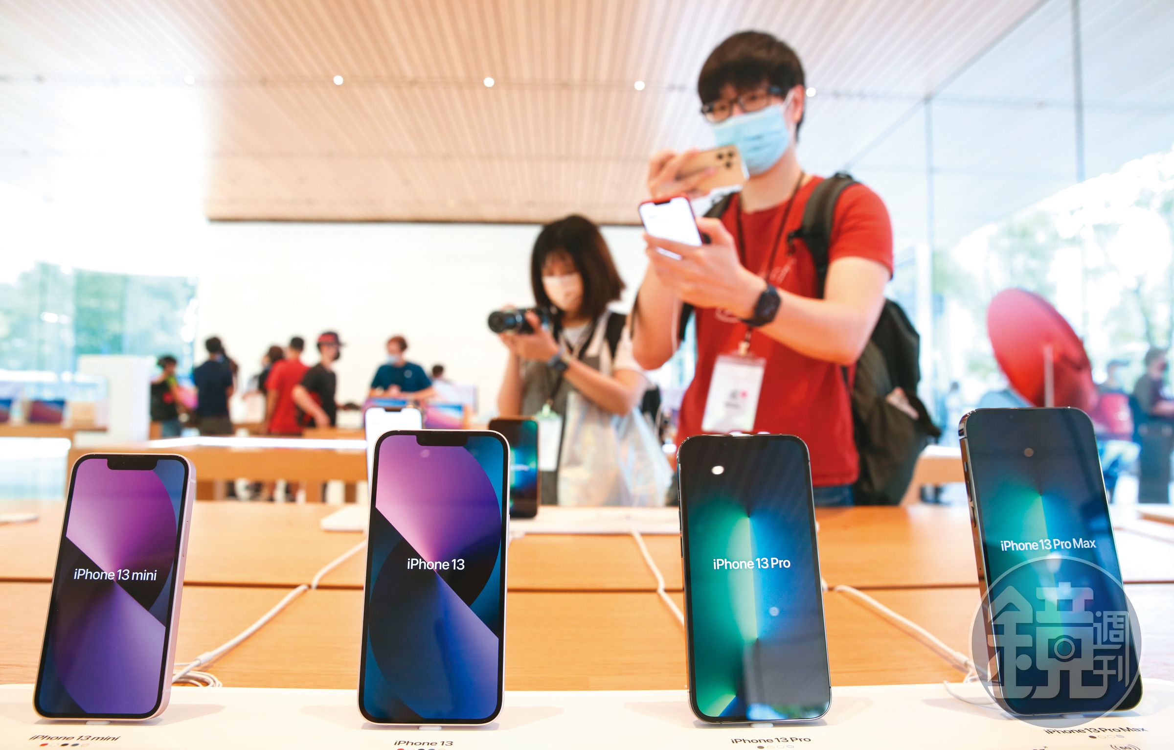 5G通訊時代來臨，手機品牌大廠也積極推出新產品。