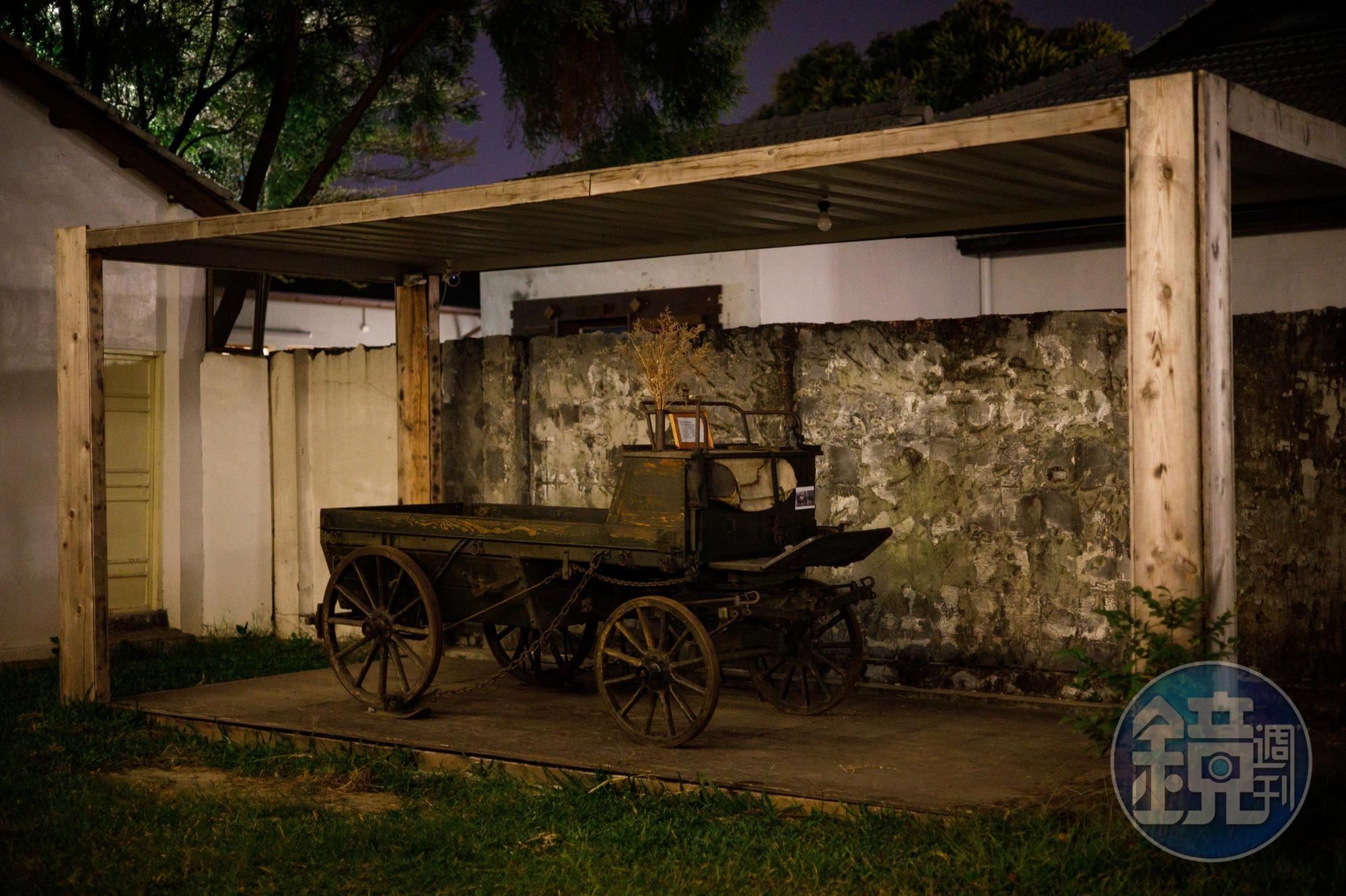 鎮店之寶是自1937年保存至今的軍用運輸馬車。