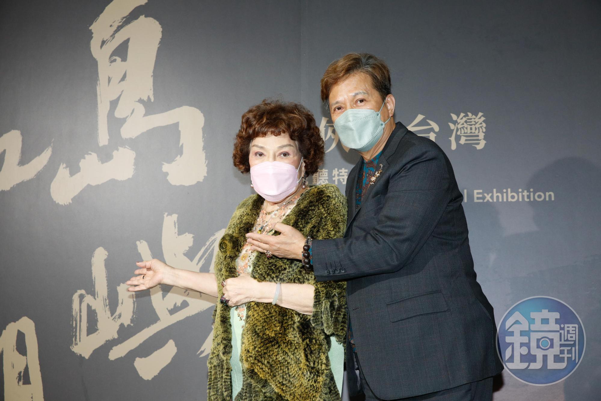 周遊（左）、李朝永（右）開啟台灣武俠電視劇的風潮，發揚獨樹一幟的唯美路線。