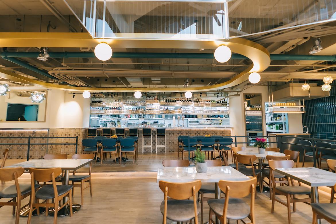 TOASTERiA CAFE從上午9點營業至凌晨2點，為全天候的餐酒館型態。（PARK2草悟廣場提供）
