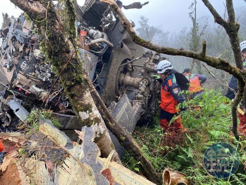 2020年1月2日，空軍UH-60M黑鷹直升機在新北烏來山區撞山失事，造成國防部參謀總長沈一鳴等8名將官殉職。（本刊資料照）