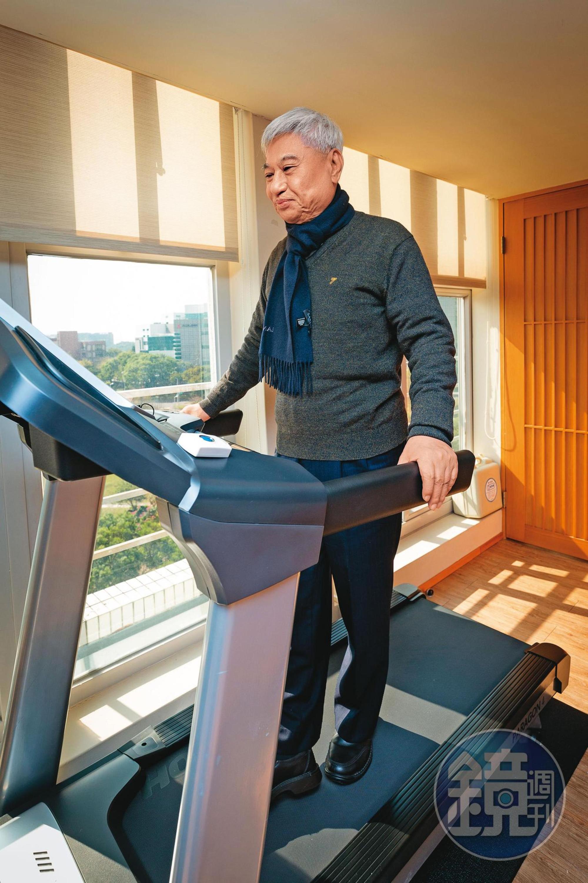 穩懋董事長陳進財注重養身,每日執行168減肥法加上運動,半年甩掉11公斤。