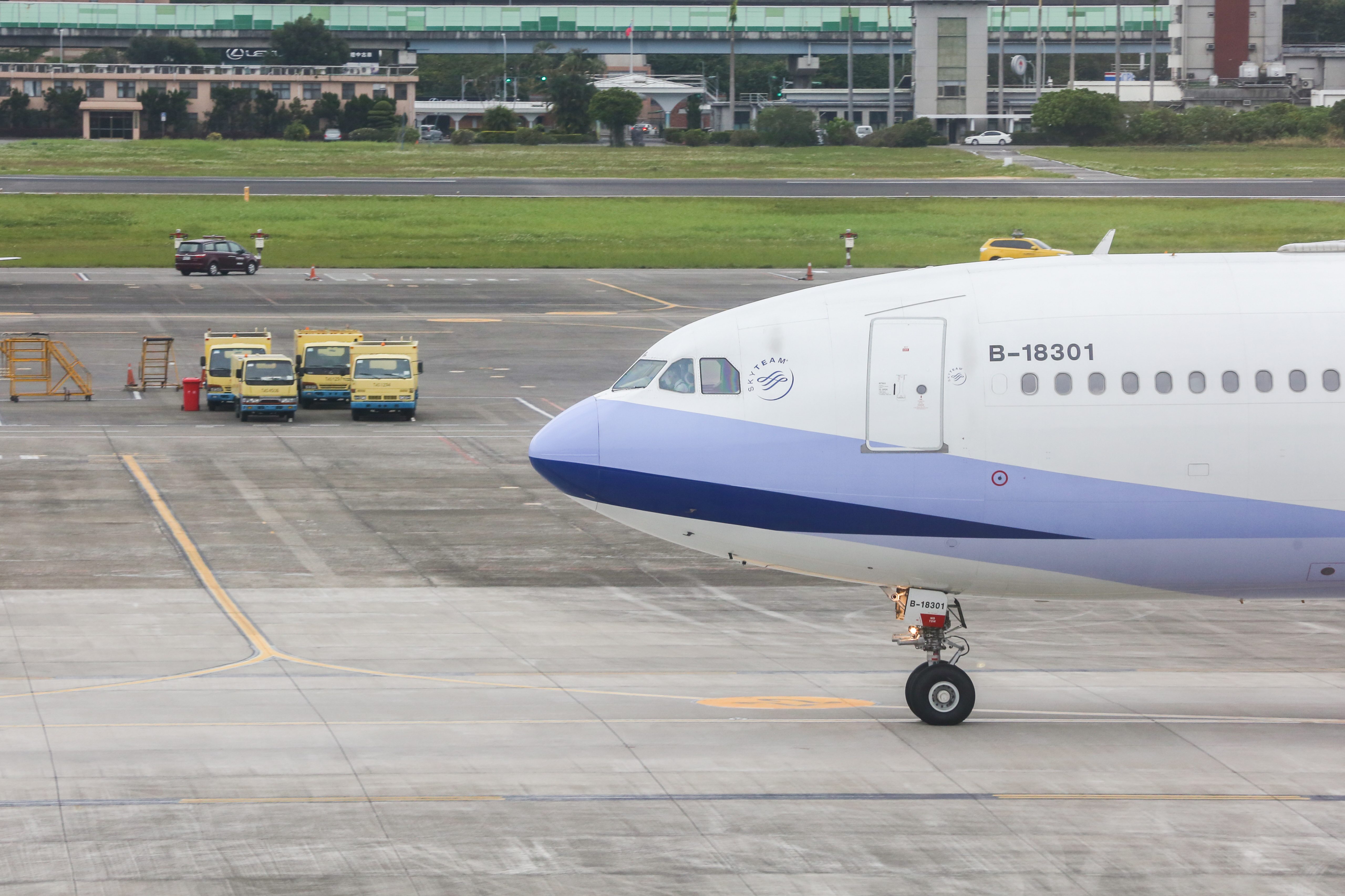 今年清明節有4天連假，離島金門、馬祖、澎湖機票今（24）日上午9點開放訂位。（資料照）