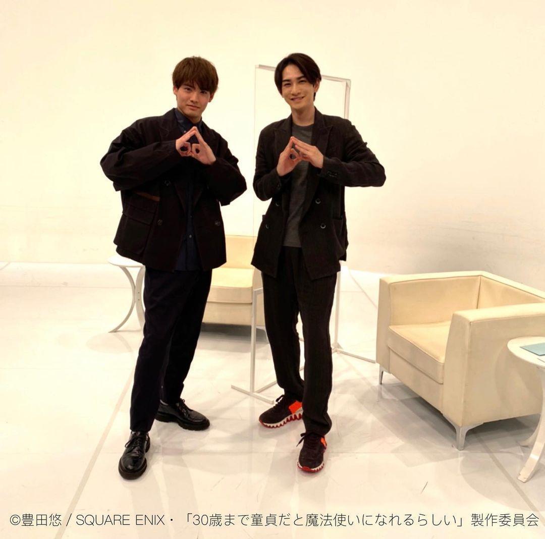赤楚衛二染疫,讓粉絲擔心他與町田啟太主演《如果30歲還是處男,似乎就能成為魔法師》電影版會不會受影響。(翻攝赤楚衛二IG)