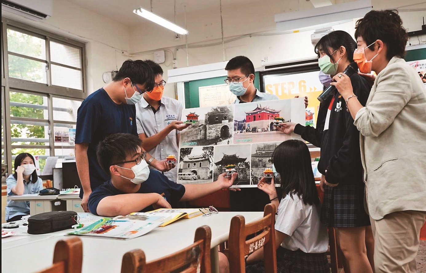 台北市立萬芳高中以城市博物館奇「積」計畫，獲全民改造社區計畫中學師生組首獎。（信義房屋提供）