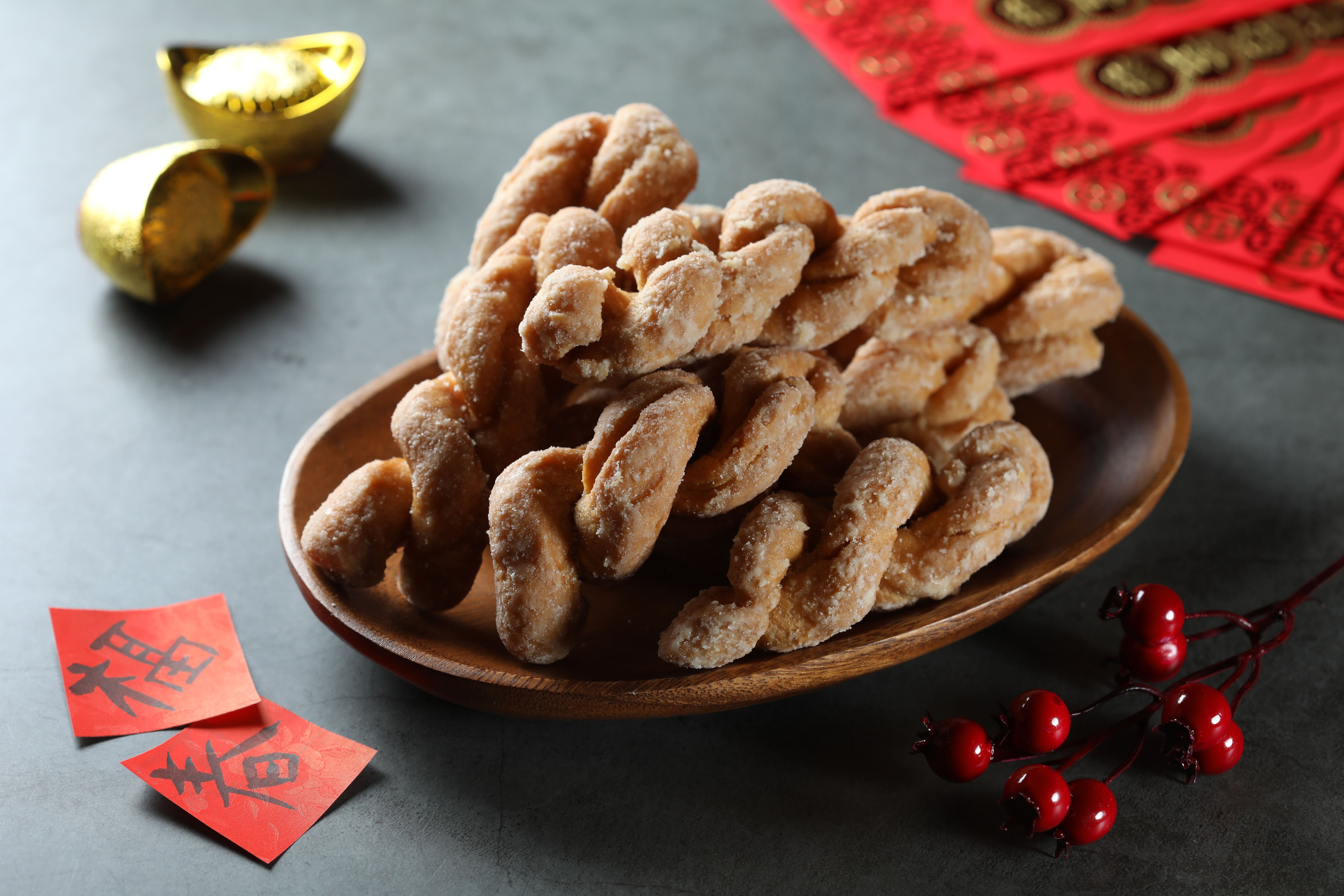 撒著糖霜的麻花捲是高人氣的古早味傳統零嘴。