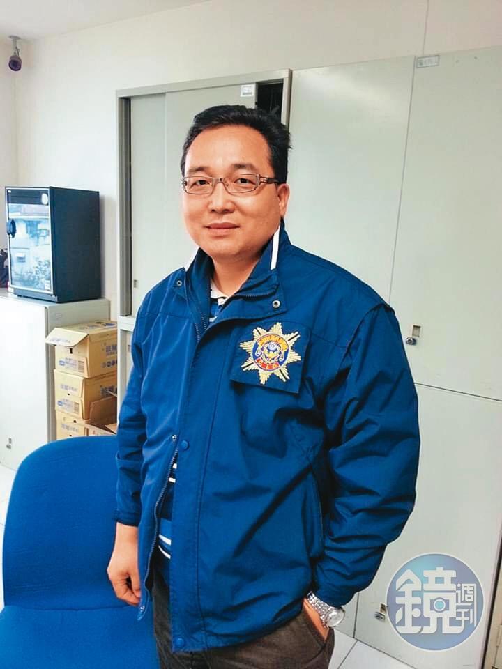 退休刑警簡賢福表示,謝姓夜校生被誤認為是有錢大伯的兒子,才成為歹徒覬覦的目標。(傅崇琛攝)