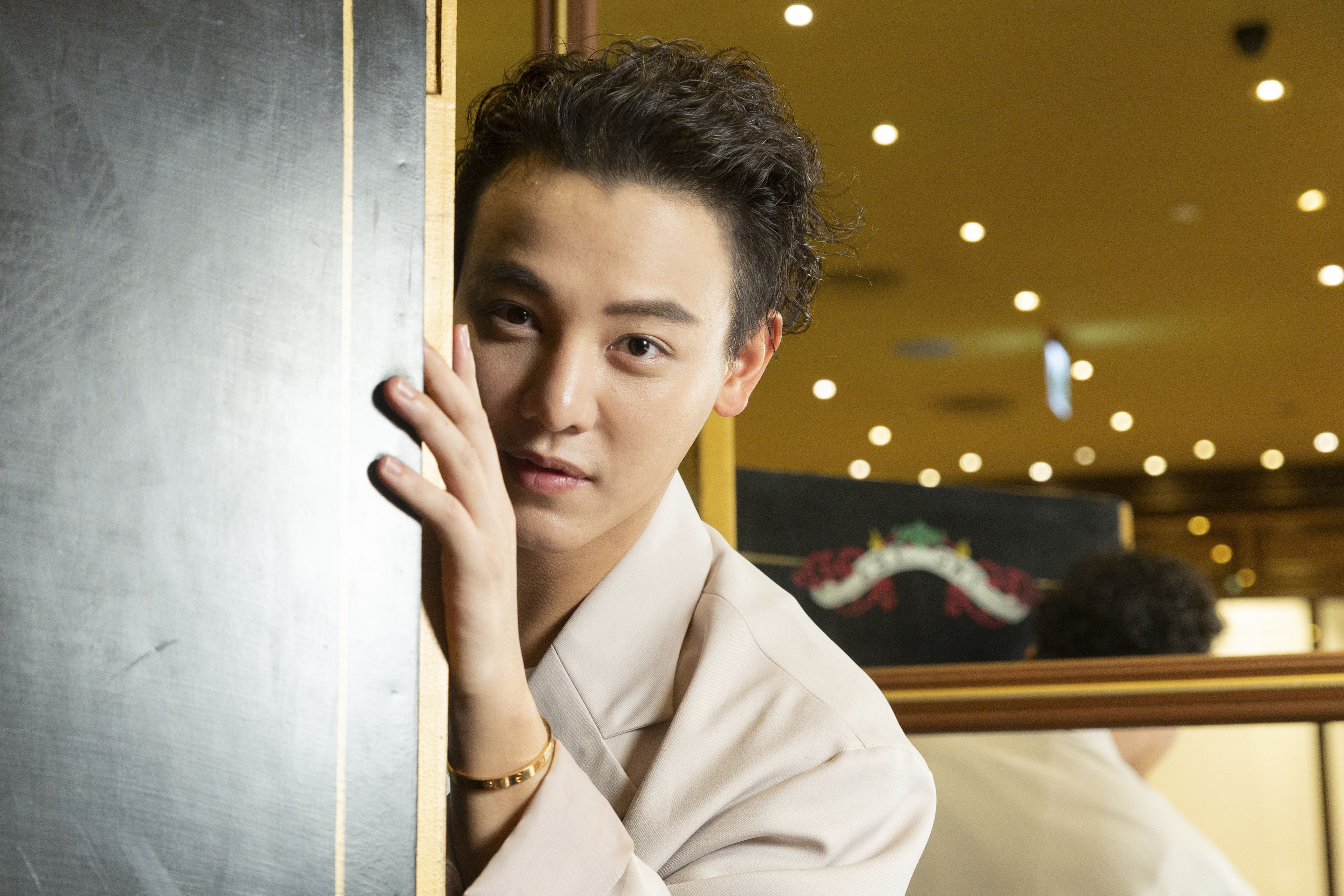 原名宮以騰的邱士綸，這幾年在大陸發展很順利，去年為了工作，隔離4次之多。