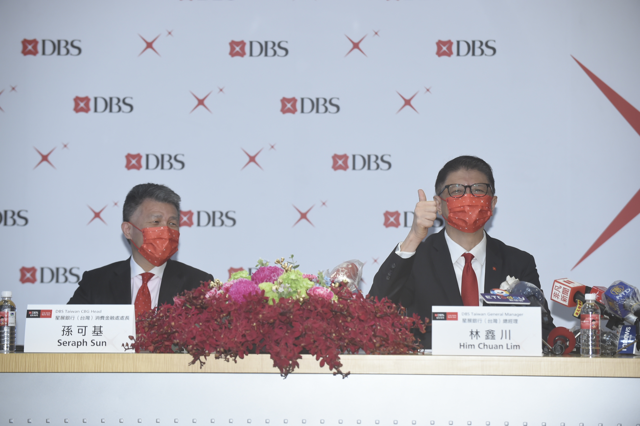 花旗確定嫁給星展，以溢價198億元出售。右為星展總經理林鑫川。（本刊資料照）