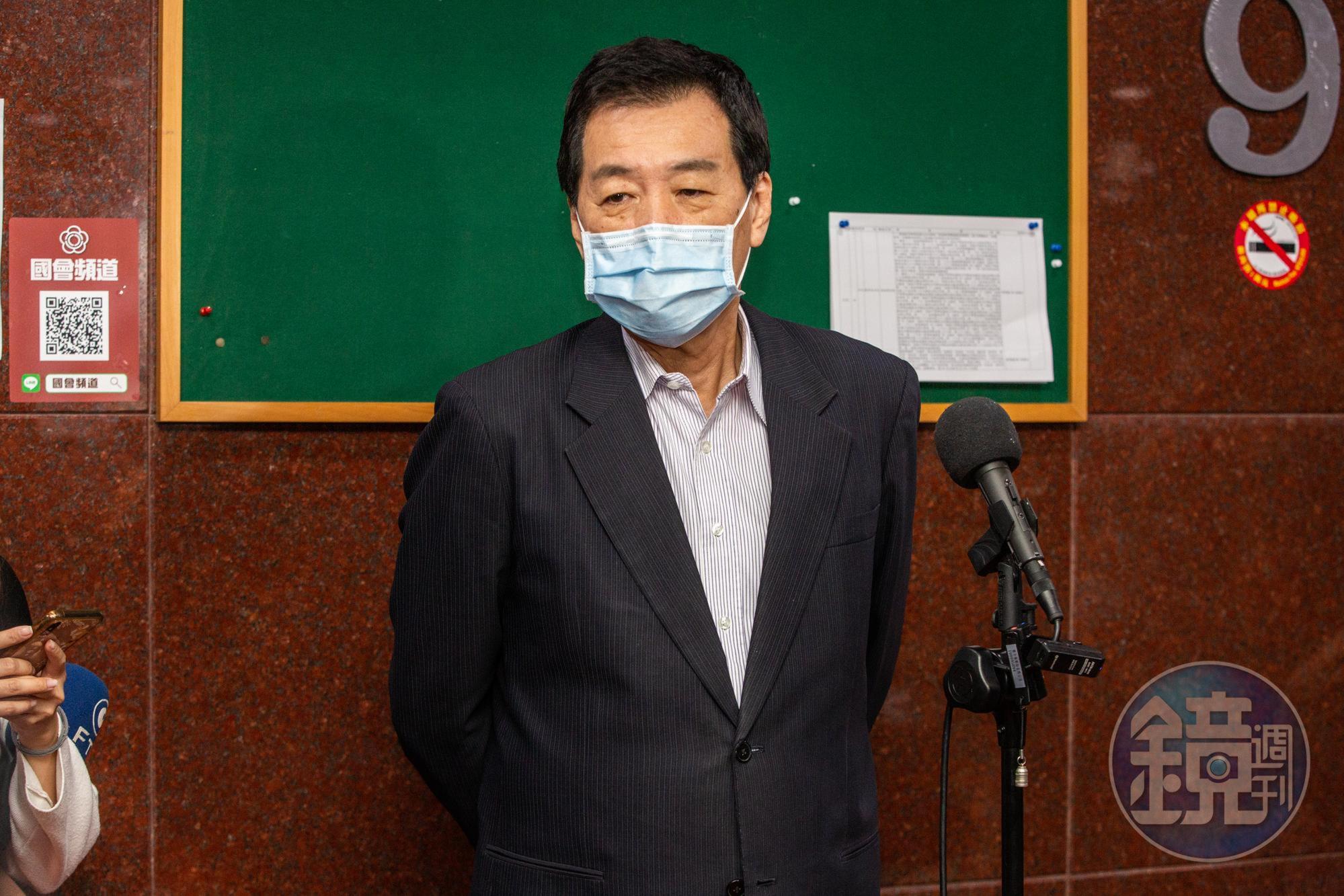 國民黨團總召費鴻泰今率領黨籍立委召開記者會,將砲口對準公督盟,批評公督盟立場偏頗、不公正。(本刊資料照)