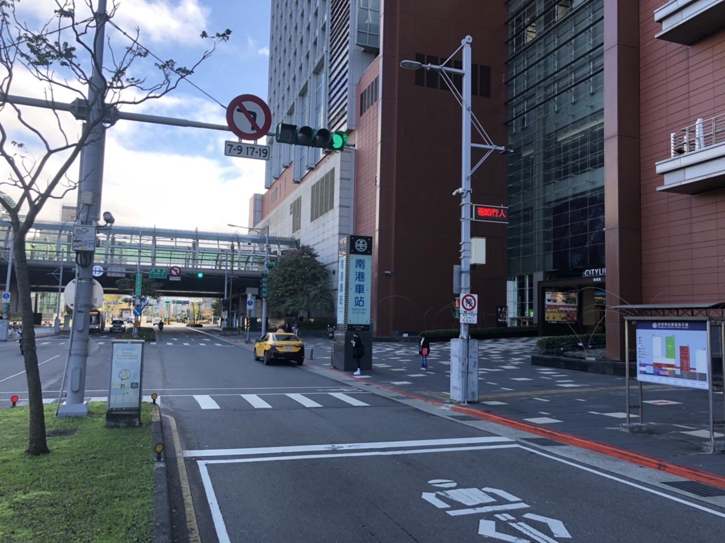 南港車站3月啟動科技執法。(翻攝畫面)