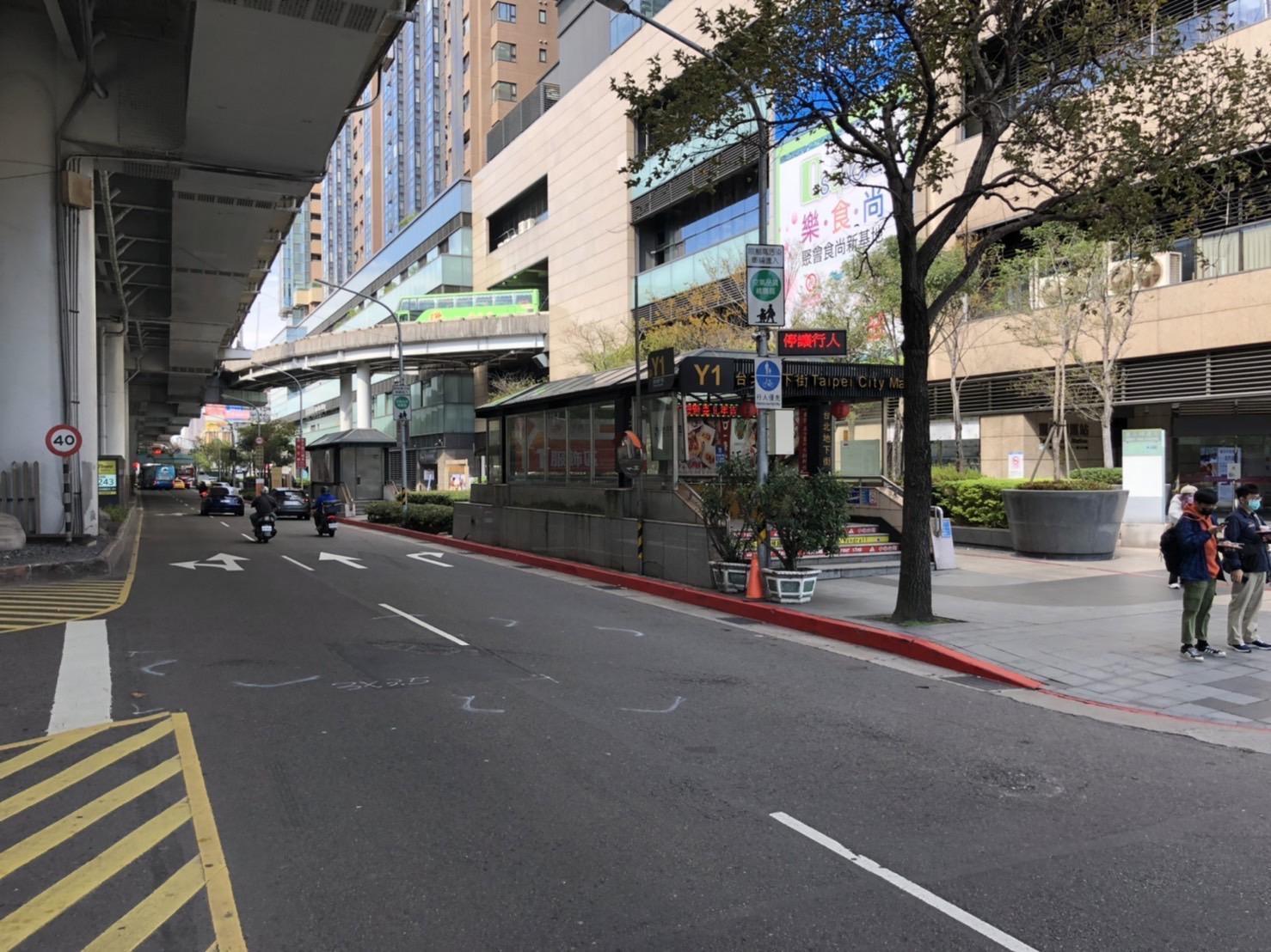 台北轉運站3月啟動科技執法。(翻攝畫面)