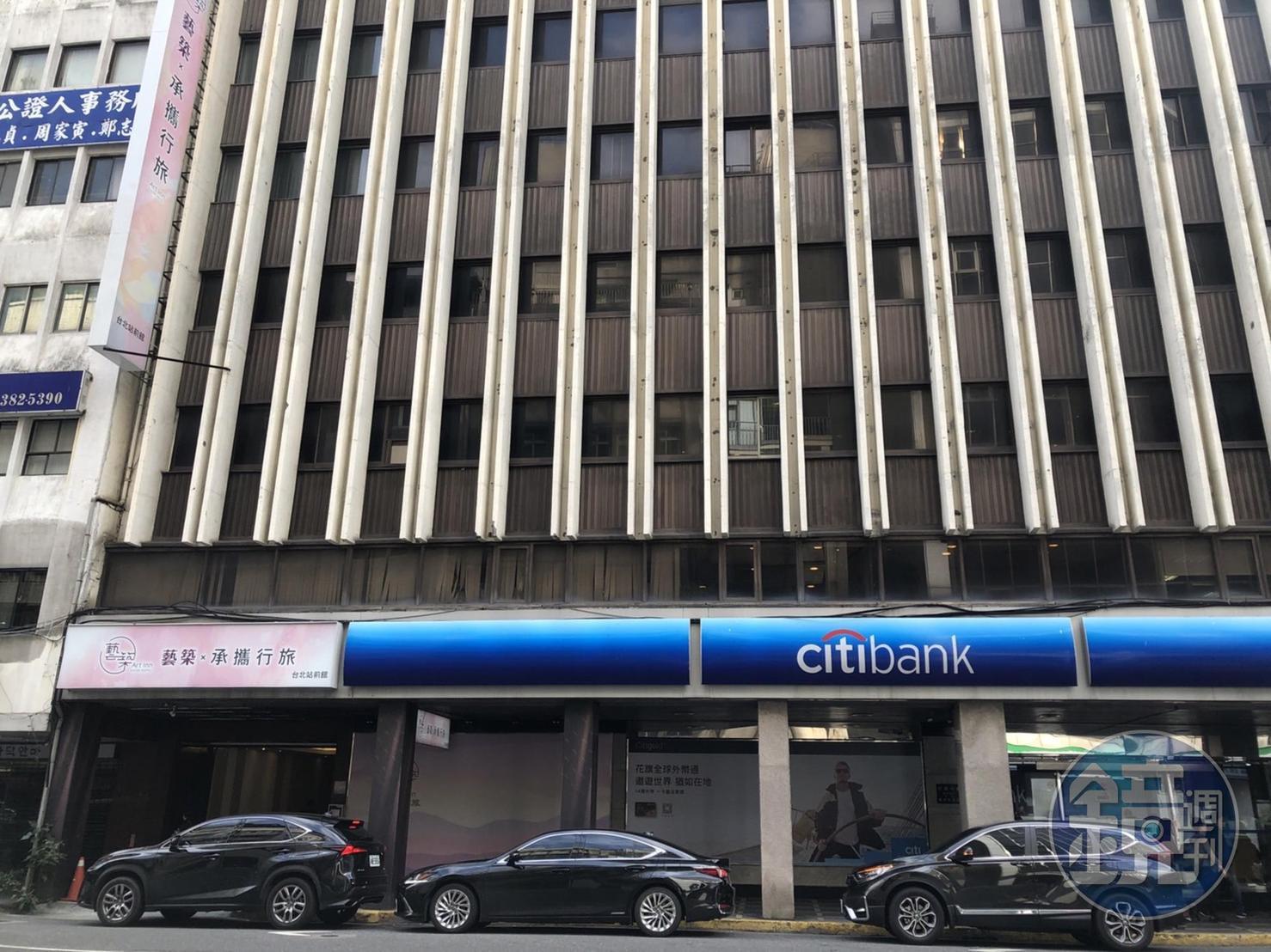 旅館業者表示,因銀行不同意,導致申請防疫旅館遲無法核可。