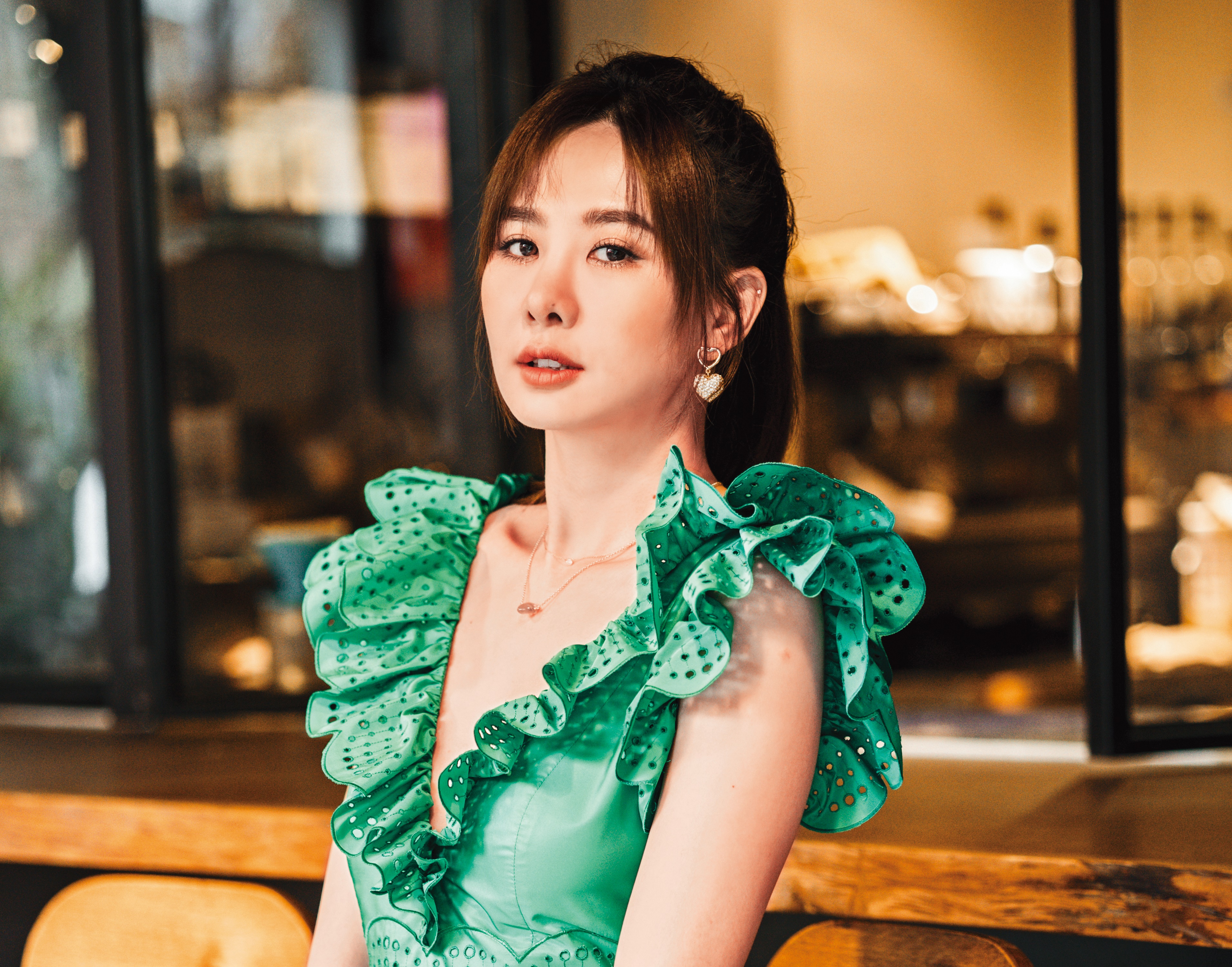 安心亞這幾年開始慢慢建立自信，如今已經可以笑看各種網路評論。