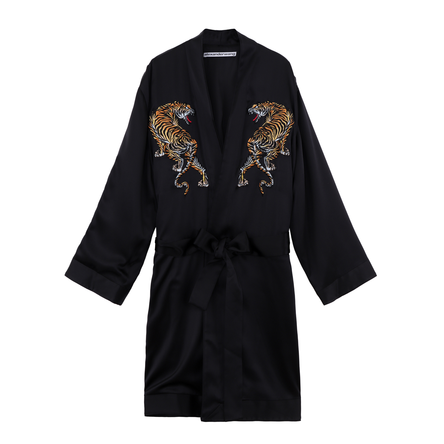 Alexander Wang絲質老虎刺繡睡袍,NT$35,800。(微風精品提供)