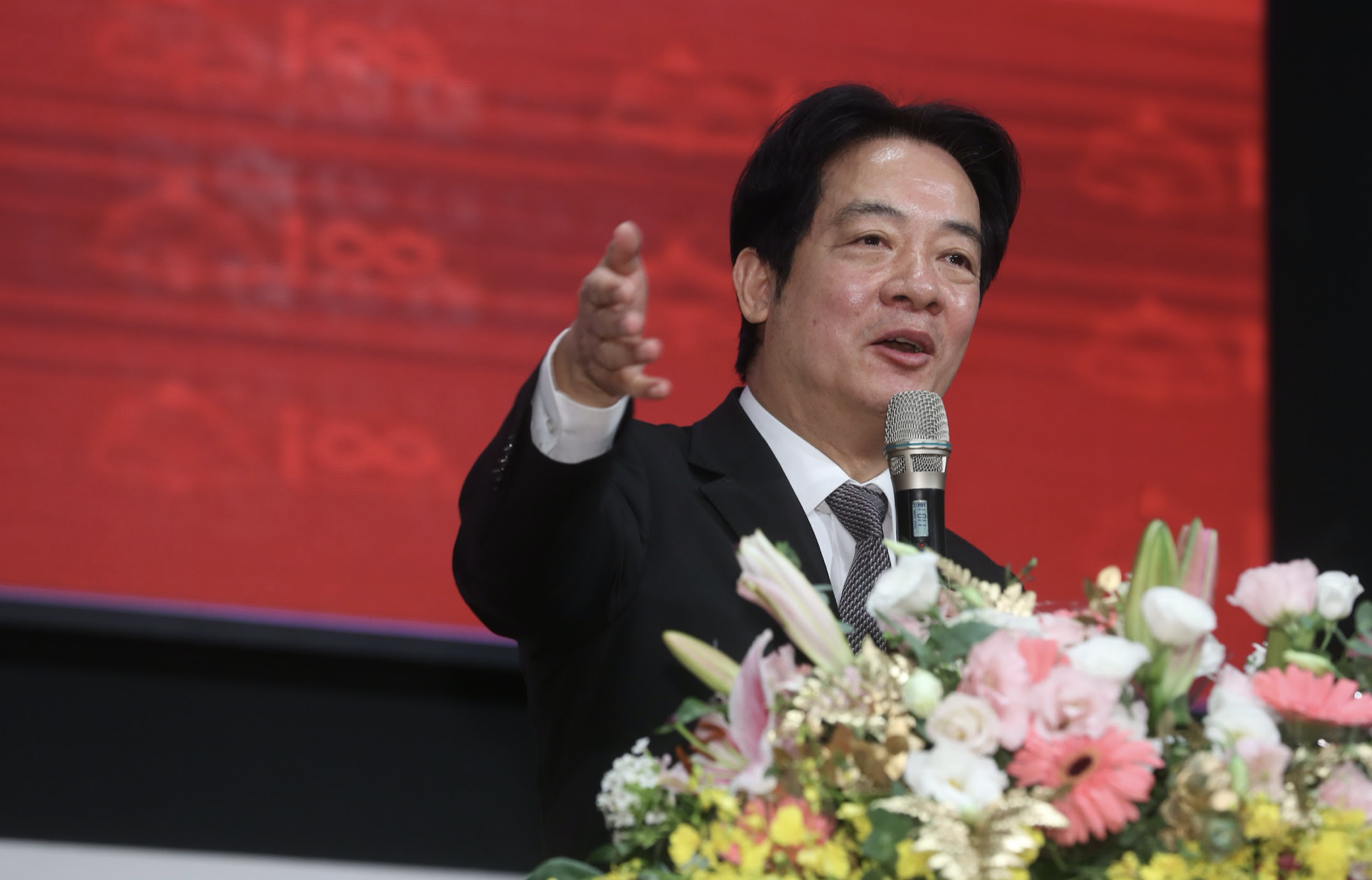 我國友邦宏都拉斯總統卡蕬楚（Xiomara Castro）昨（6）確診新冠肺炎，副總統賴清德（圖）近期才出訪宏都拉斯且多次與卡蕬楚互動。（資料照）