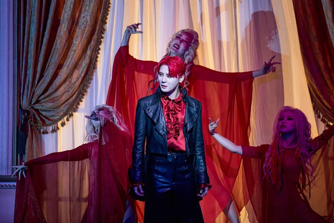 JYJ成員金俊秀傳打了三劑疫苗仍確診。（翻攝金俊秀IG）