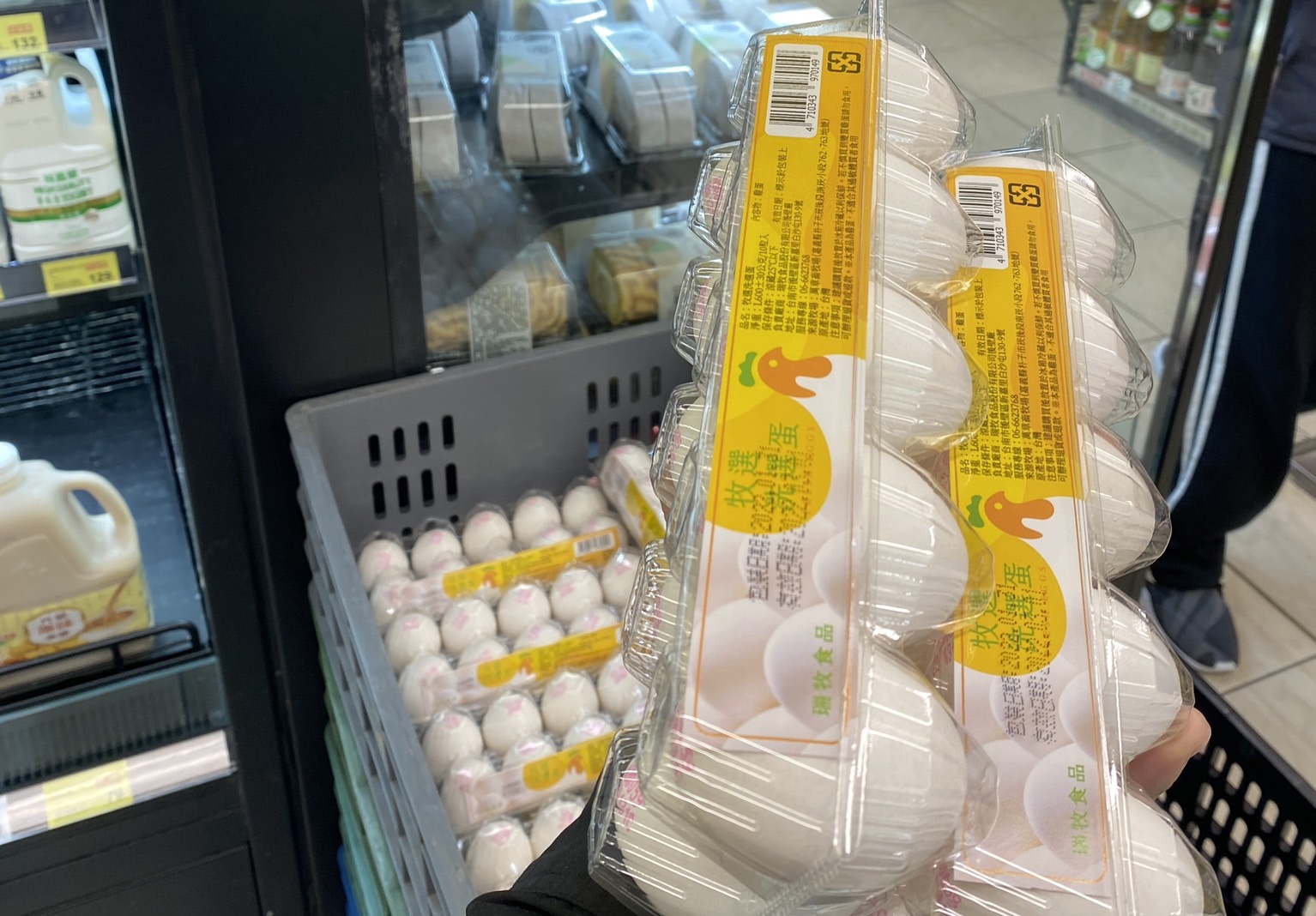 國內傳出雞蛋短缺的情況，中市府實地走訪市場、賣場、超市了解供貨情形。（示意圖，本刊資料照）