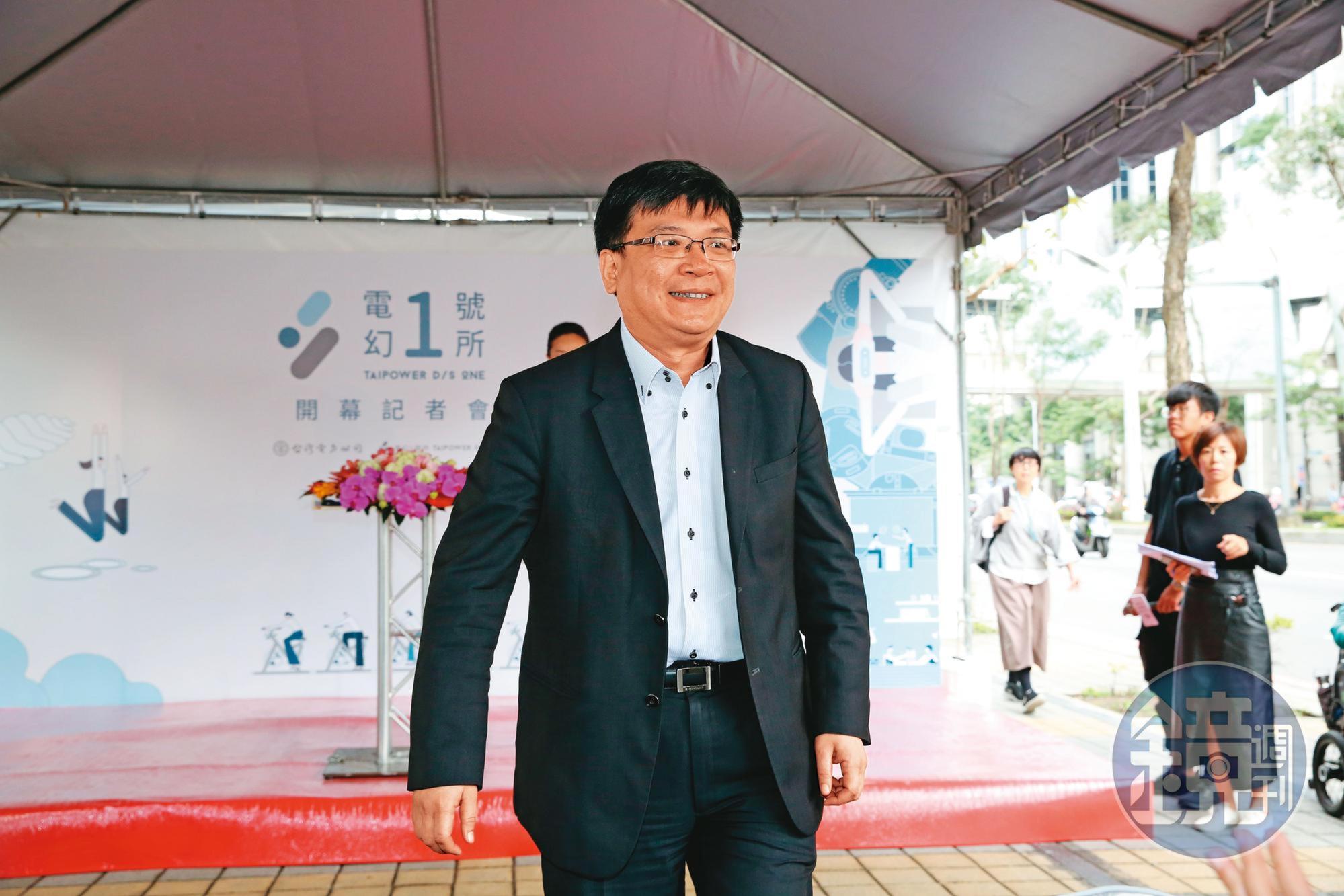經濟部次長曾文生出身桃園,爸爸是工運大老,被綠營視為出戰桃園市長的口袋名單。