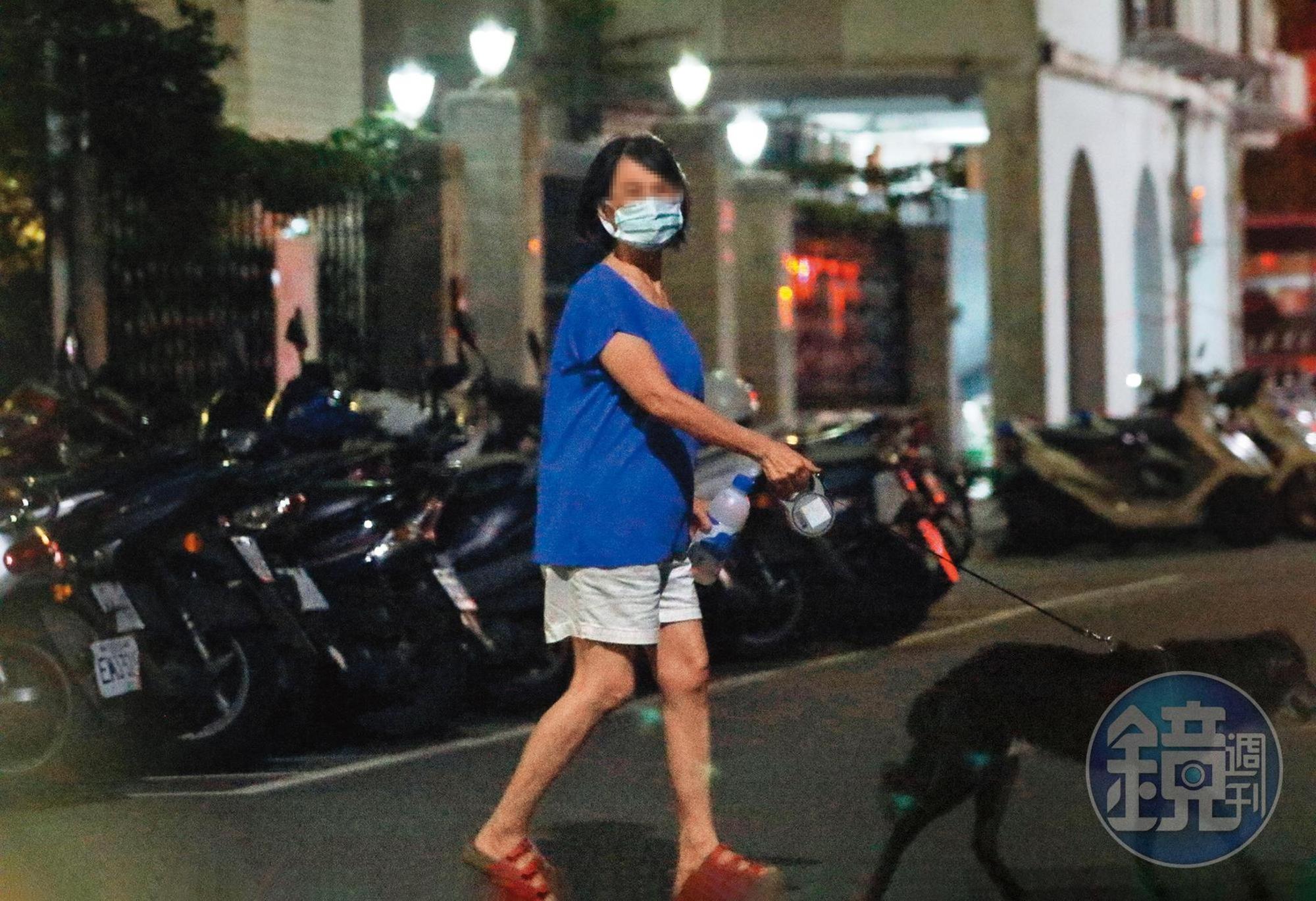 本刊之前直擊，林依晨祕孕期間，公婆還會用遛狗的方式幫忙看有沒有被跟拍。
