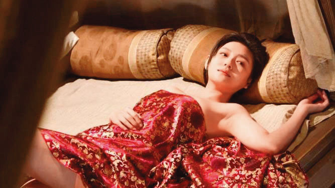  大S斷開10年「大小戀」，虎年不乏追求者，不排除有機會懷孕。（翻攝自YouTube）