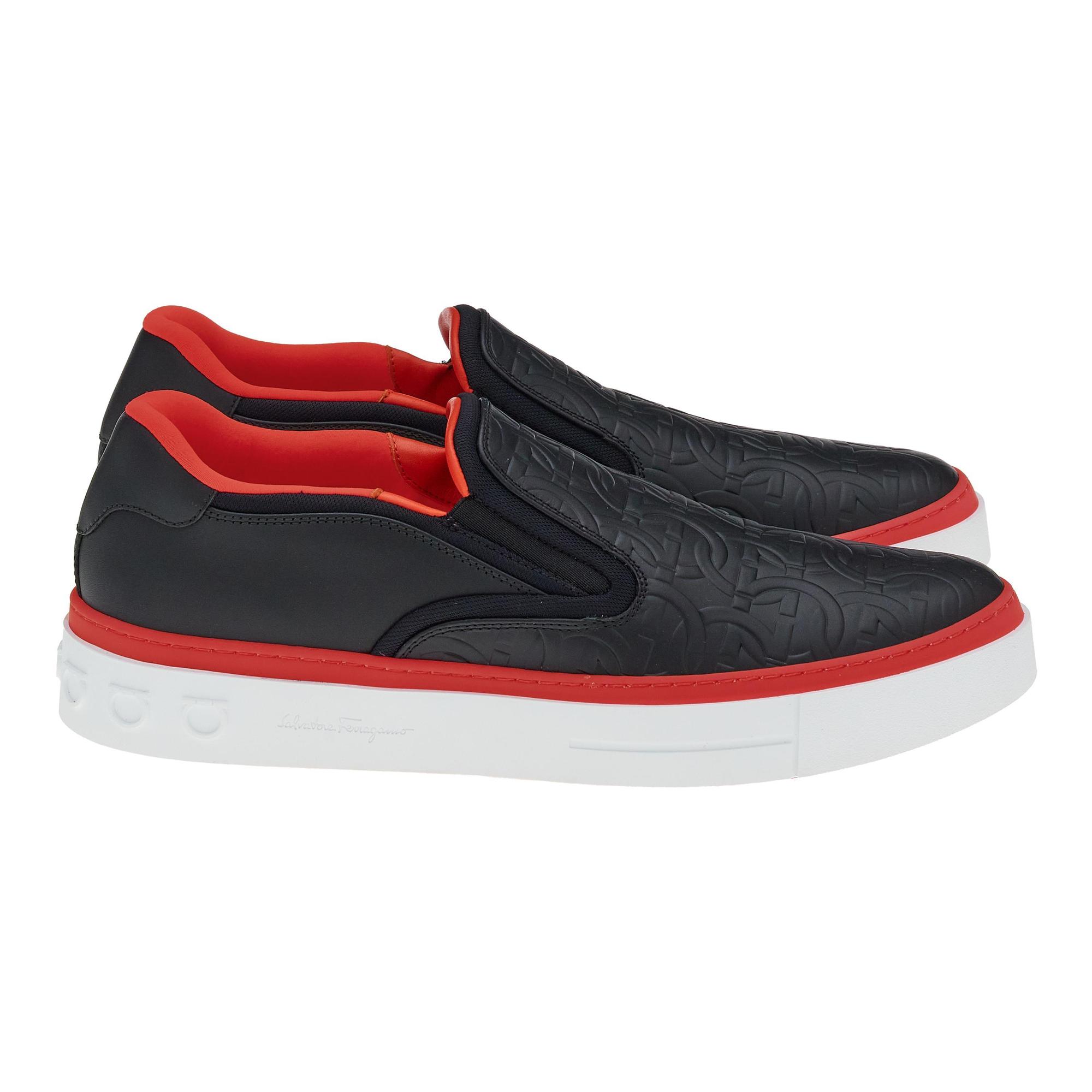 男士系列Gancinie休閒鞋,NT$24,900。(Salvatore Ferragamo提供)