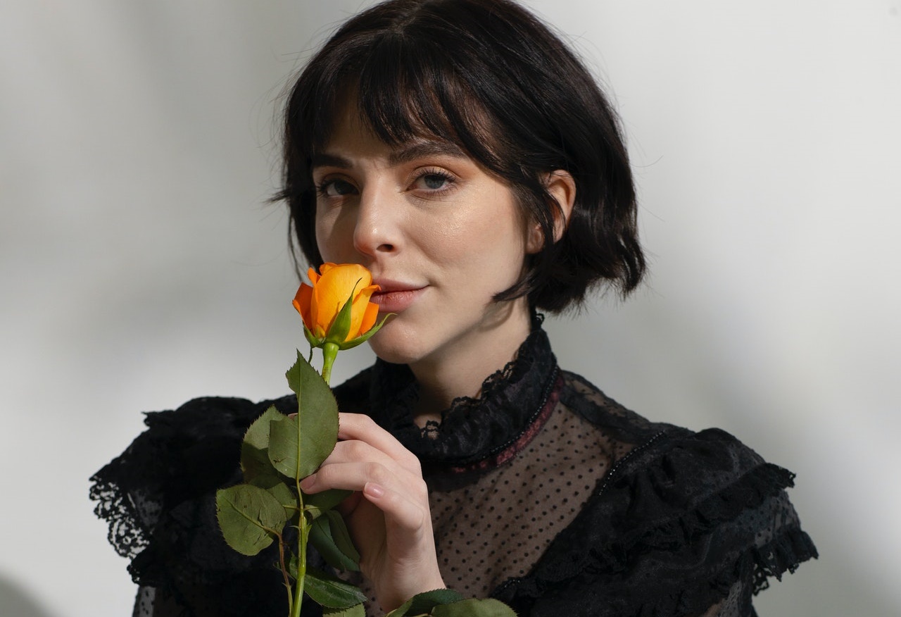 英國一名女子天生沒有嗅覺，但確診後竟然聞得到氣味了。（示意圖，Pexels）