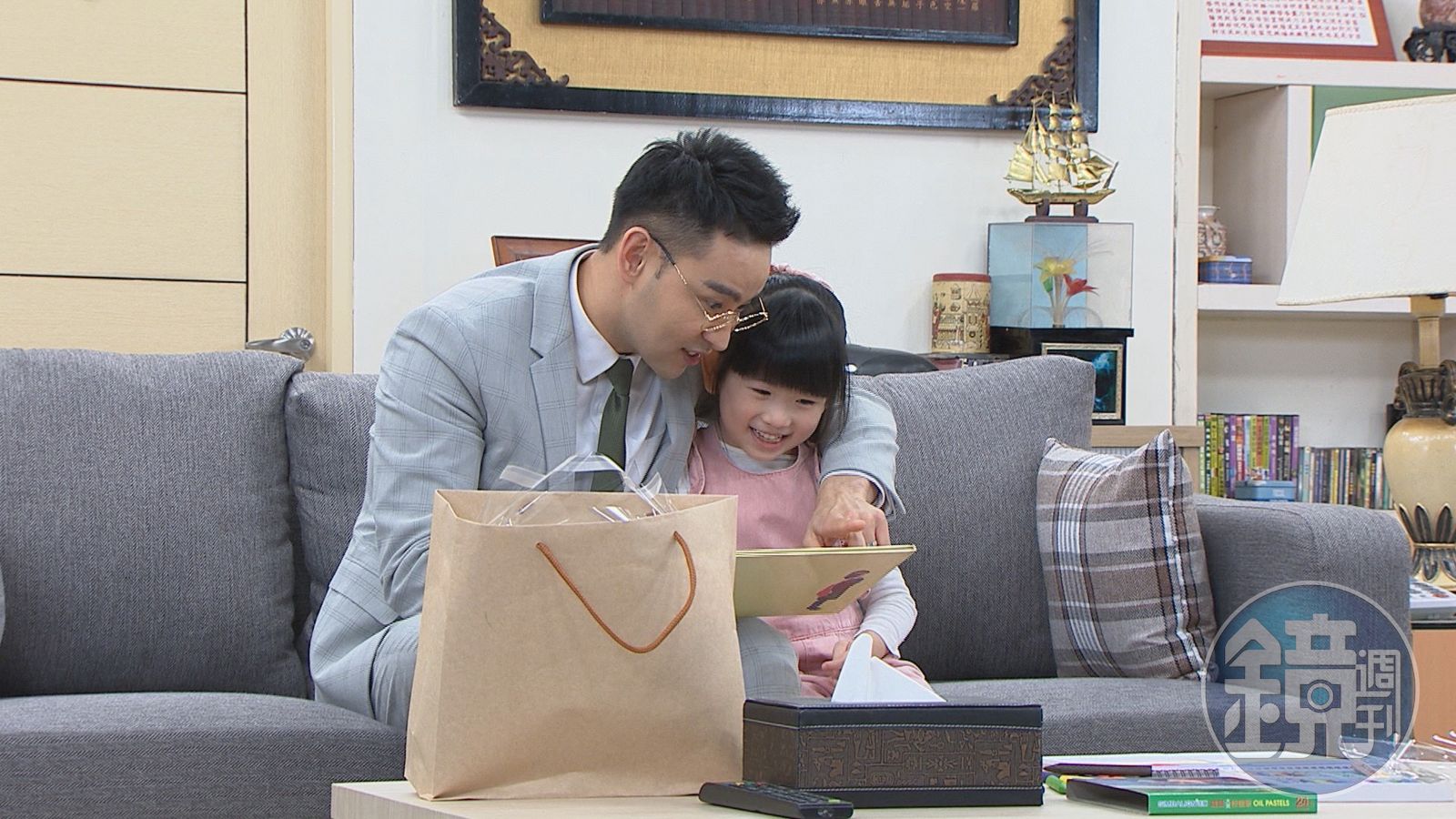 潘柏希《黃金歲月》當寵孩魔人遇娃娃音一秒融化- 鏡週刊Mirror Media