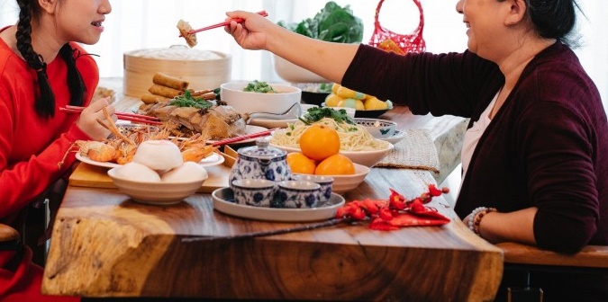 一名人妻帶面膜回婆家過年鬧出笑話。（翻攝自Pexels）