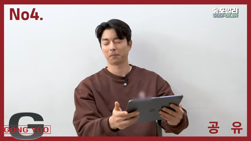 孔劉聽到要看崔宇植作畫時,做出不想看的表情。(翻攝自YouTube畫面)