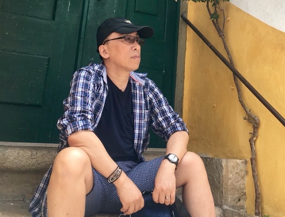 作家苦苓在網路上號召全民兩週都不吃雞蛋或蛋製品，讓蛋價恢復正常。（翻攝自苦苓臉書）