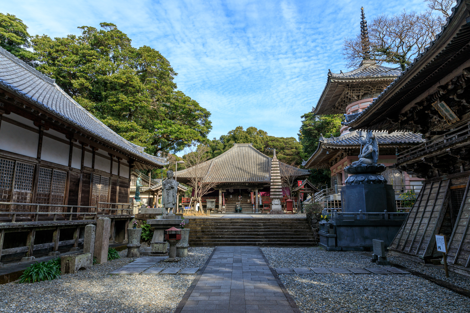 位在室戶岬的四國八十八所遍路第24號靈場「最御崎寺」。（高知縣國際觀光課提供）