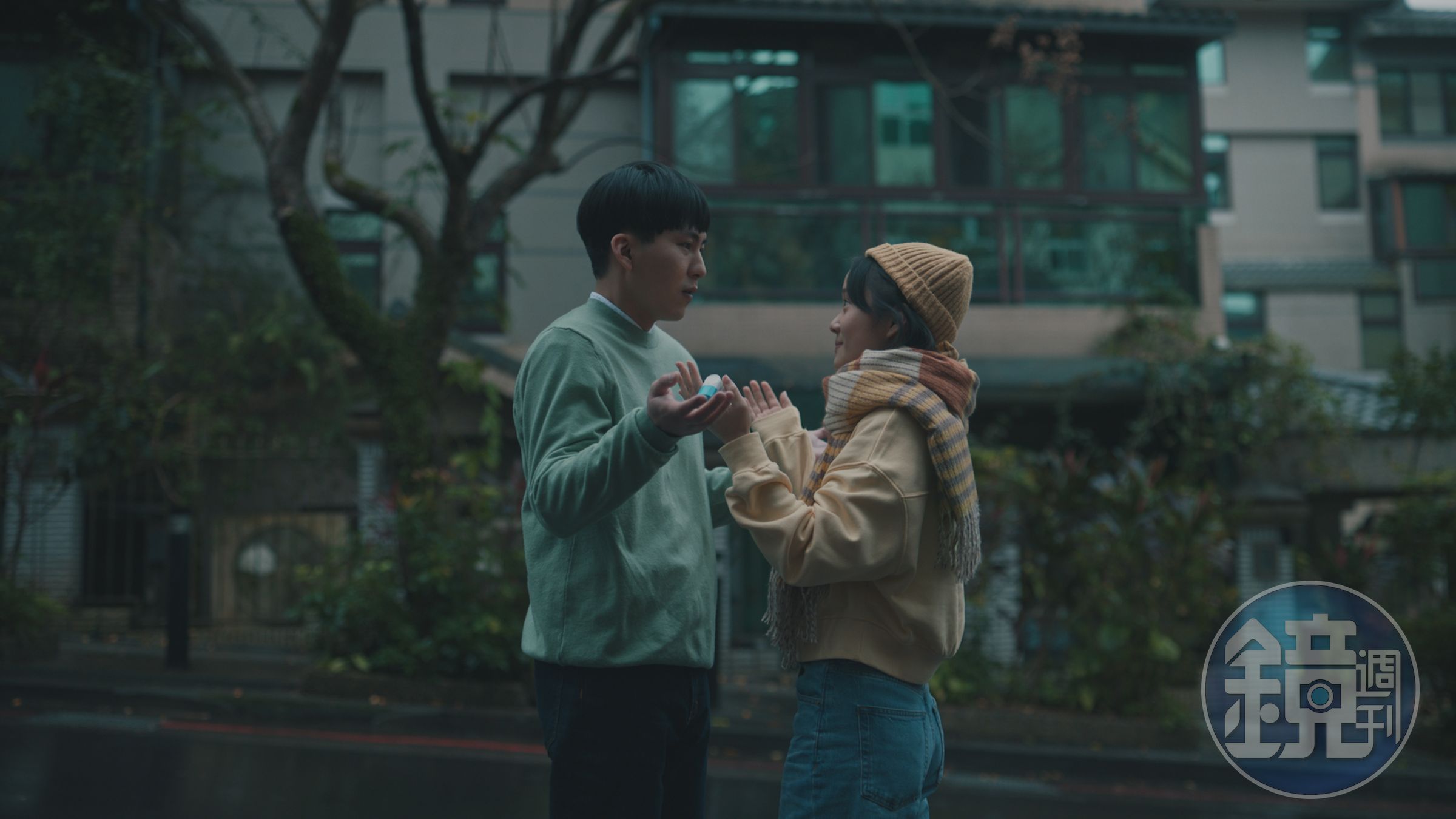 巫建和、方郁婷主演林俊傑新歌MV。（JFJ PRODUCTIONS提供）