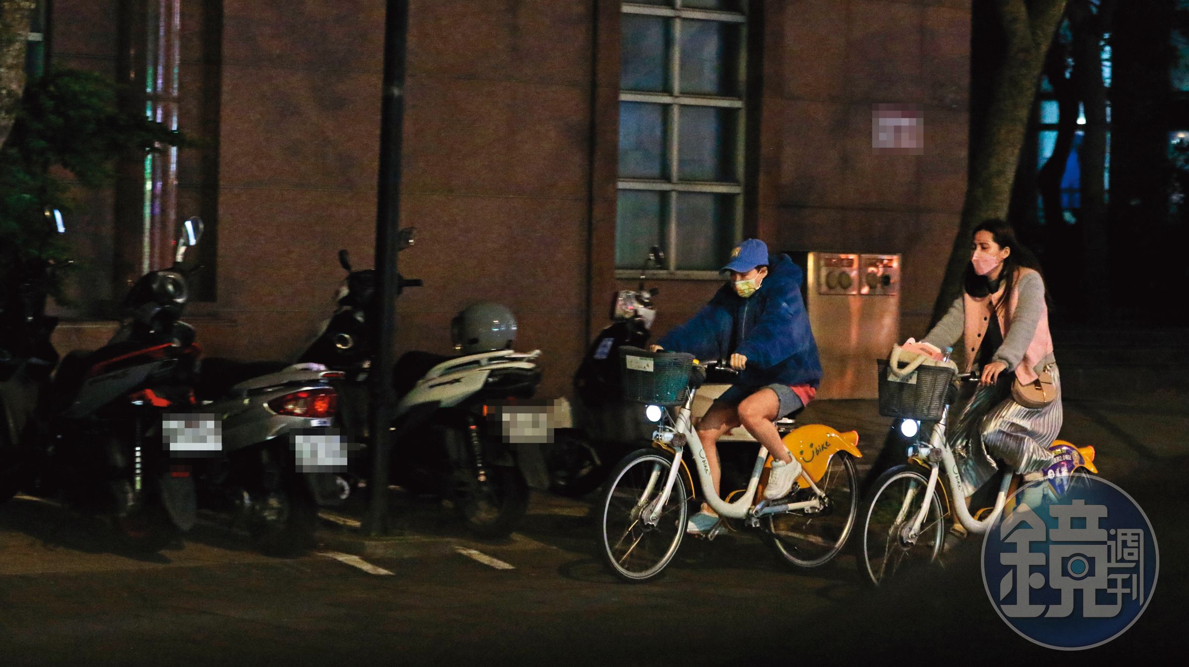 2/6，21：10，和小鐘道別後，邱慧雯和熊熊租了YouBike，來場夜晚單車之旅。