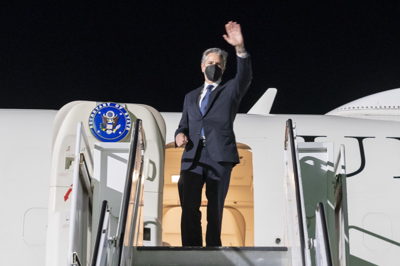 美國國務卿布林肯透露，目前俄羅斯正在與烏克蘭邊界「高度加速」集結軍隊。（翻攝自@SecBlinken推特）