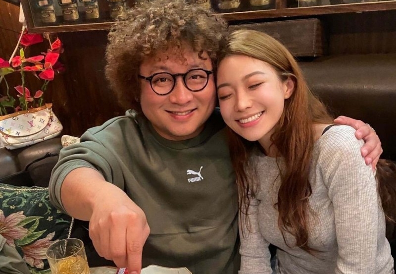 依依情人節po和納豆合照，透露曾無助大哭情緒。（翻攝自依依臉書）