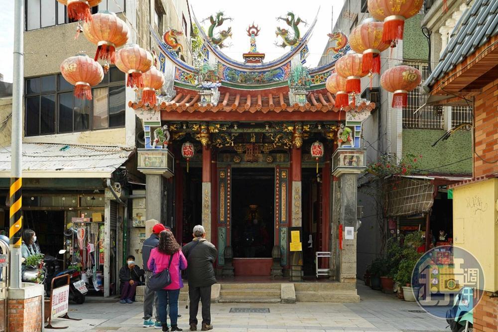 位於台南新美街上的開基武廟,從古至今一直是在地商人最愛拜的財神廟。