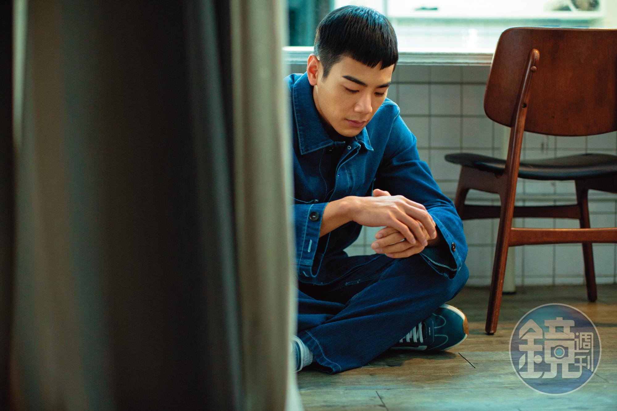 身為長子,禾浩辰從小就不輕易在眾人面前流露自己的負面情緒,反而是演戲時需要把情感拿出來呈現。