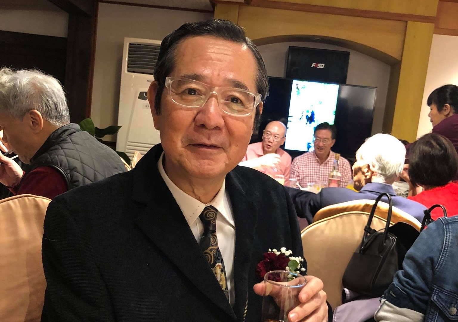 巴戈去年9月被診斷罹癌，16日突然撒手人寰。（翻攝自臉書）