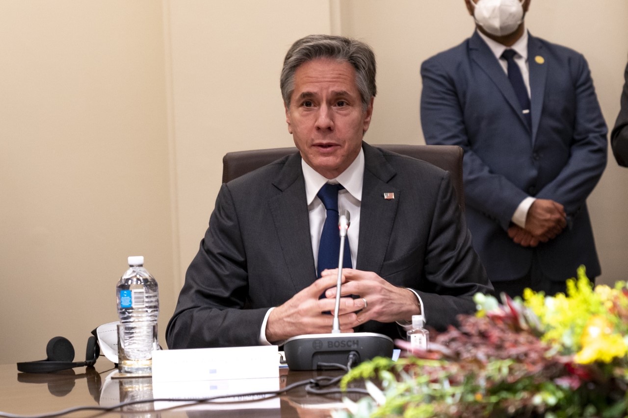 烏俄情勢似乎出現緩解，不過美國國務卿布林肯則強調，「很不幸的是，俄羅斯說的跟做的不同」。（翻攝自@SecBlinken推特）