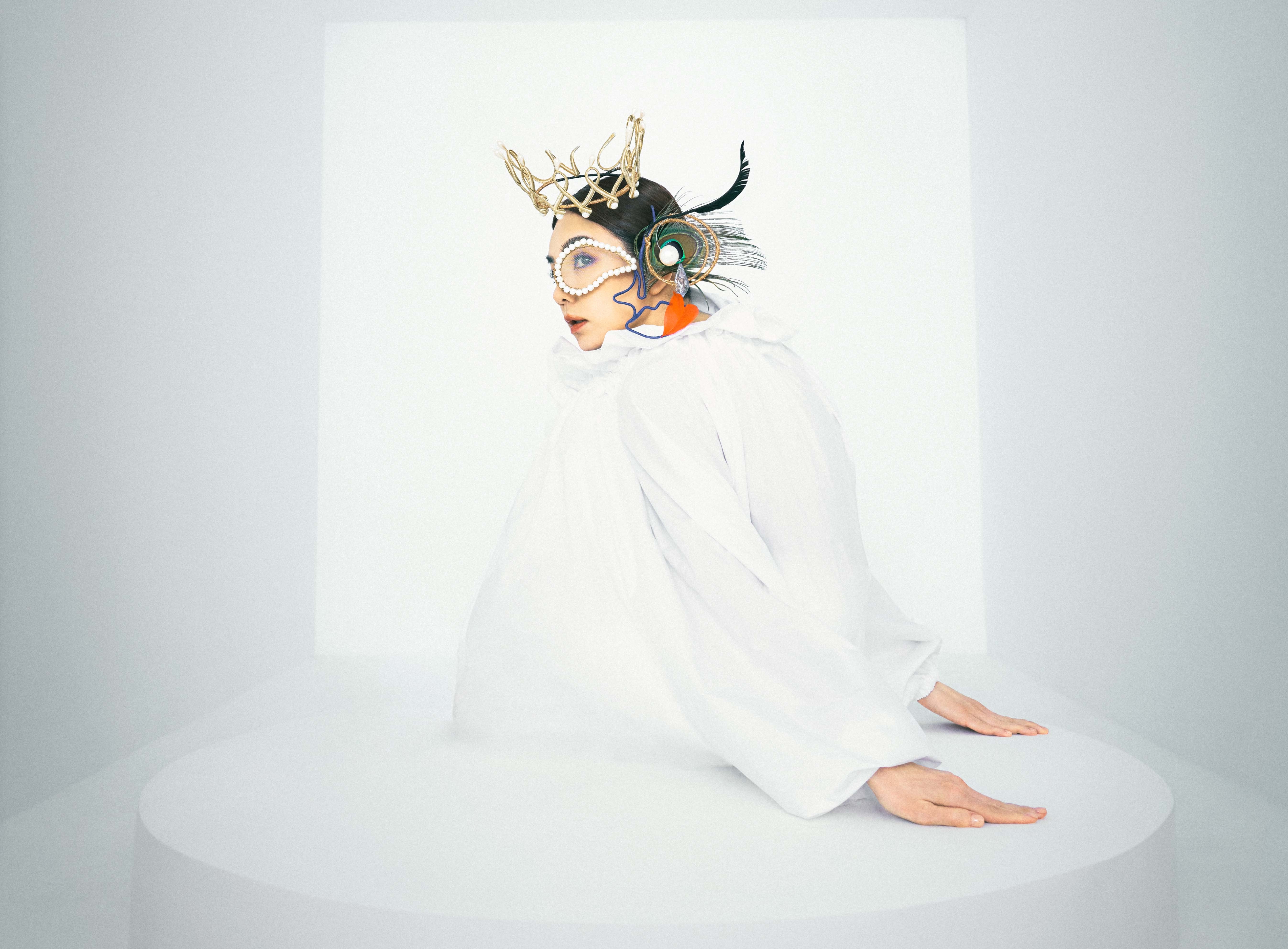 Ella陳嘉樺個人大型巡演《艾拉秀》5月28日在高雄流行音樂中心海音館登場。（寬魚國際、勁樺娛樂提供）