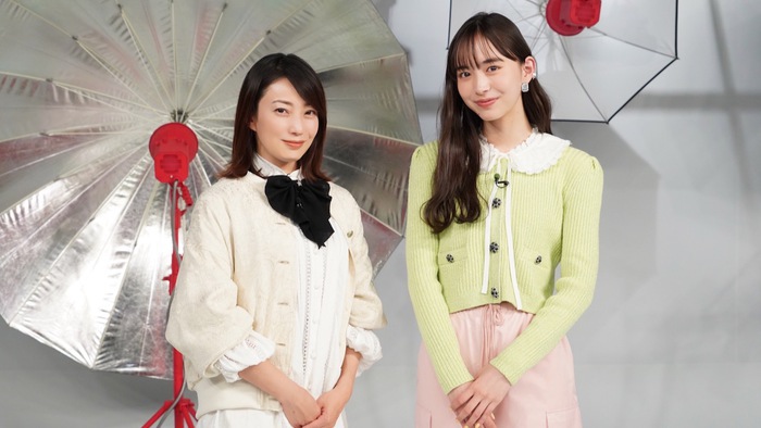 菅野美穗（左）上月接下綜藝節目《時尚CLIP》期間限定主持人工作，今傳出確診新冠肺炎消息。（翻攝自日本電視台）