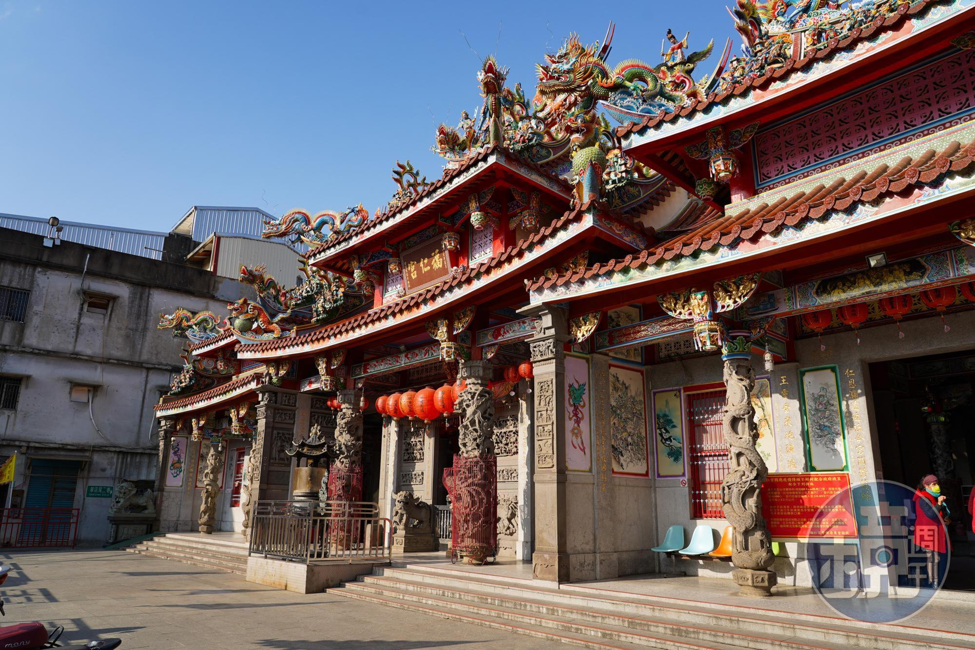 台劇《神之鄉》刻畫大溪在地信仰與人民的連結，大溪廟宇、老街、公園皆是取景地。