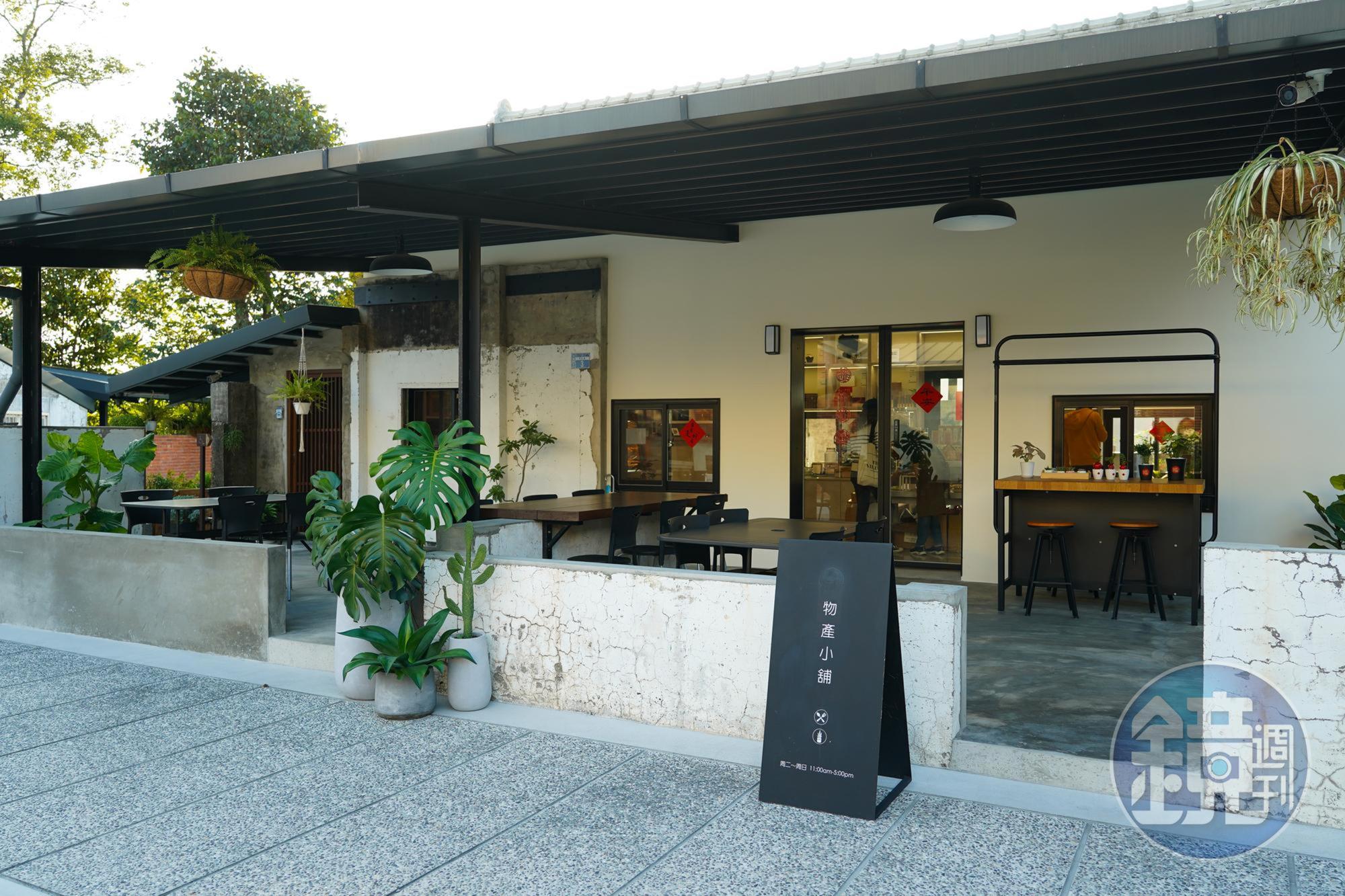 「物產小舖」發揮大溪「食」力，提供農特產品販售、餐飲服務。