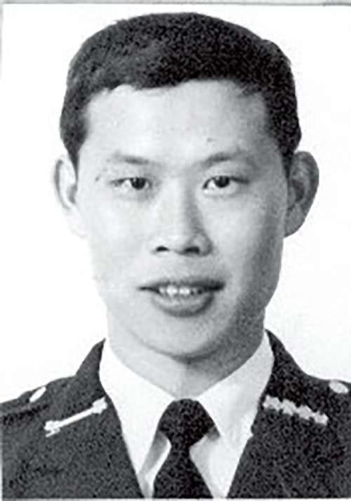 刑警李富星(圖)遭陳新發槍擊,不幸殉職。(翻攝畫面)