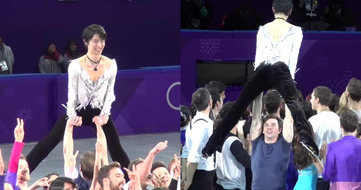 被義大利選手霍塔列克（Ondřej Hotárek）舉起的羽生結弦。（翻攝自YouTube）