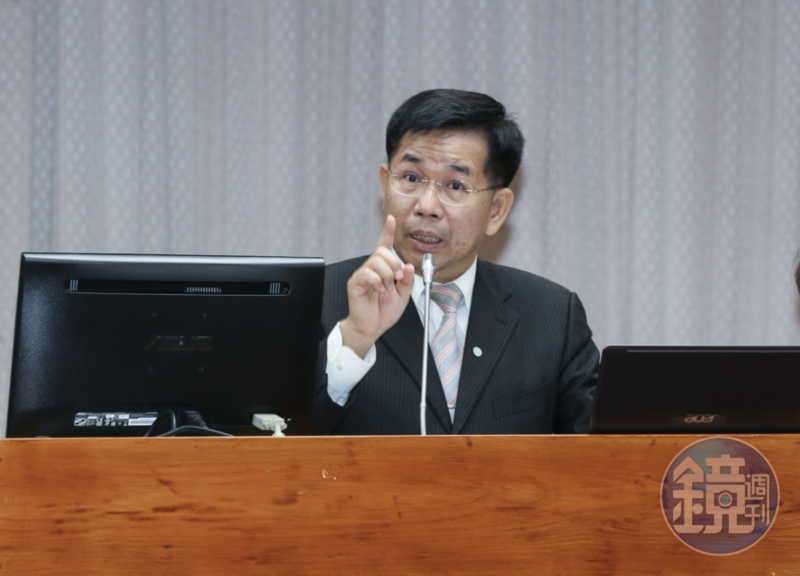 潘文忠認為黃郁婷的不當言行是一而再再而三,傷害國人感情。(本刊資料照)